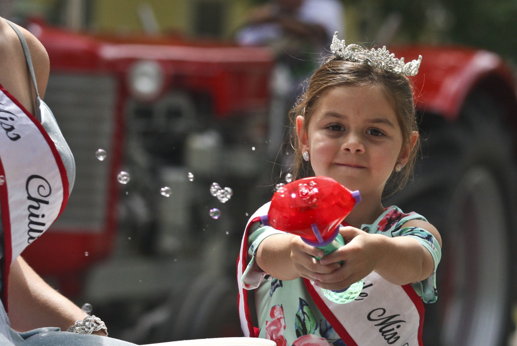 Blue Mound Fall Festival Parade 30 8.10.19.JPG